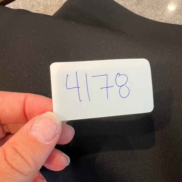 SIENA Women's Illusion-Sleeve Off-The-Shoulder Dress Size 2 In Black - Picture 10 of 10